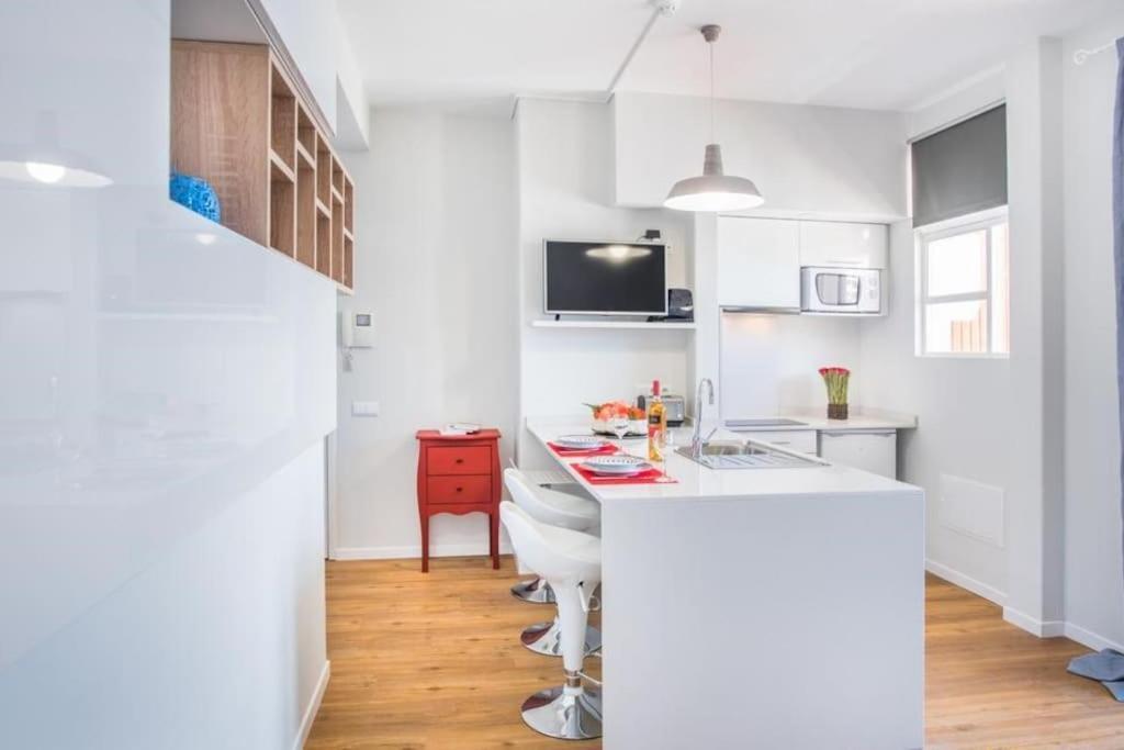 Modern And Cozy Apartment 푼샬 외부 사진